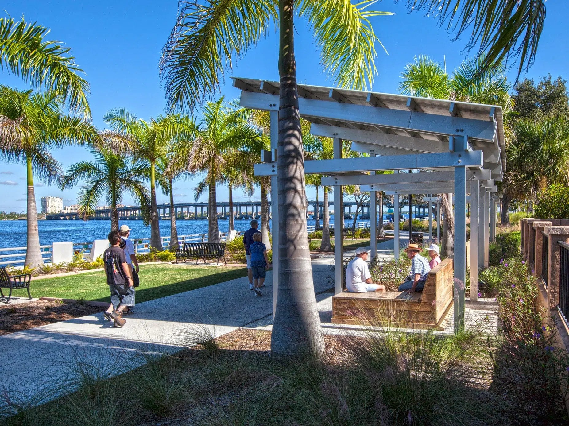 Community Gathering and Leisure Time at Bradenton Park, Surrounded by Palm Trees - Enjoy the Outdoors in Bradenton, F